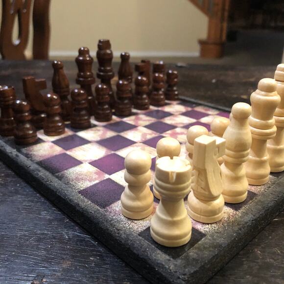 Scrapbook Chess Set - Purple Basket Pattern - Picture 4 of 10